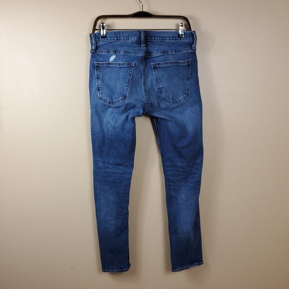 Old Navy Distressed Slim Jeans Built-in Flex Size 29x30 - Picture 5 of 9